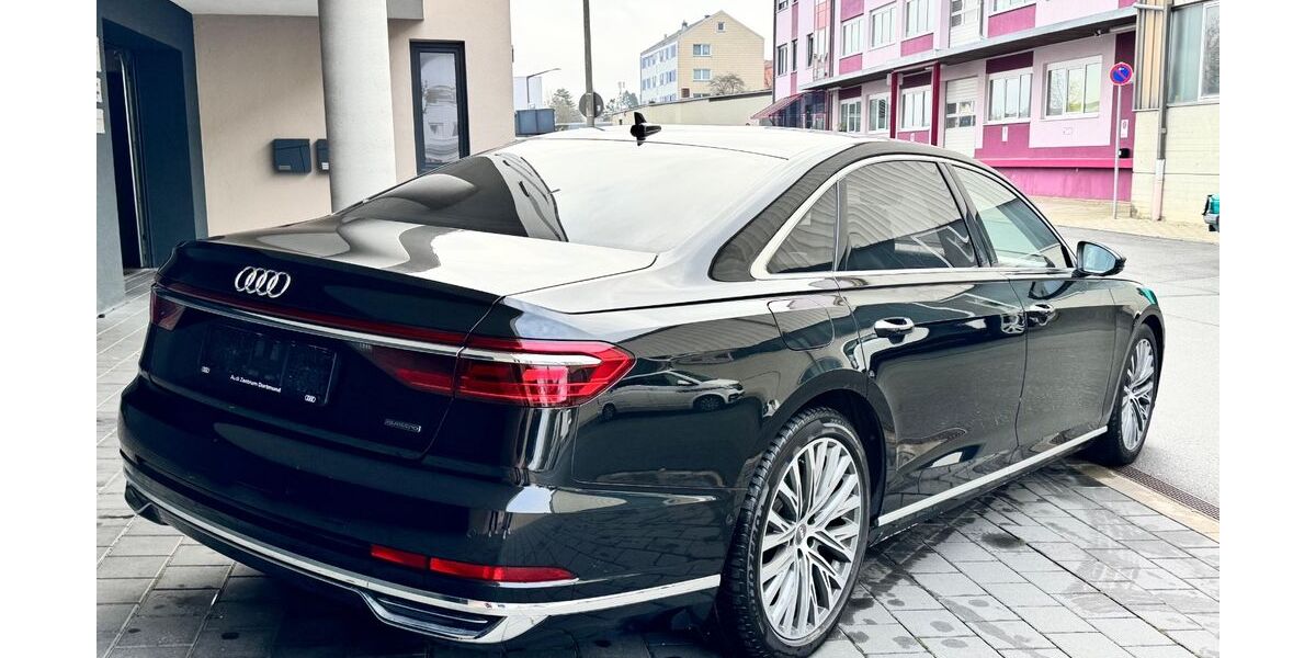 Audi A8 99.999 km 39.480 &euro; Fürth 90765