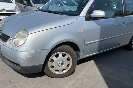 VW Lupo 218.783 km 990 &euro; Tübingen 72072