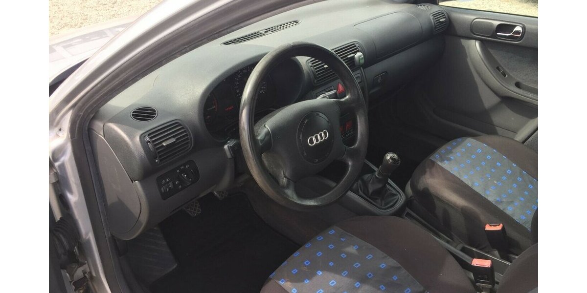 Audi A3 1.6 Ambiente! 332.000 km 500 &euro; Himmelkron 95502