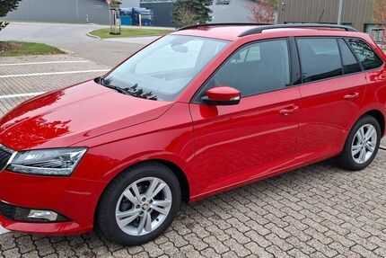 Skoda Fabia 27.100 km 14.900 &euro; Pleinfeld 91785