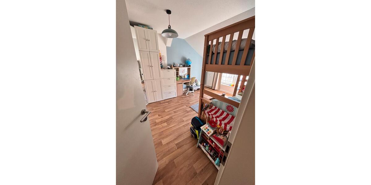 Dachgeschoßwohnung Rathenow - 3.5 Zimmer, 96 m&sup2;, 670&euro; | Angebot:26659923