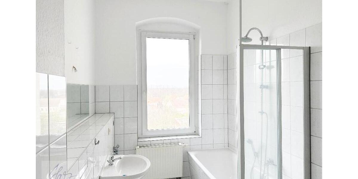 Etagenwohnung Riesa - 2 Zimmer, 73 m&sup2;, 395&euro; | Angebot:26400675