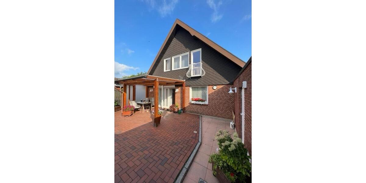 Einfamilienhaus mit Doppelgarage in Kakenstorf 6 zimmer