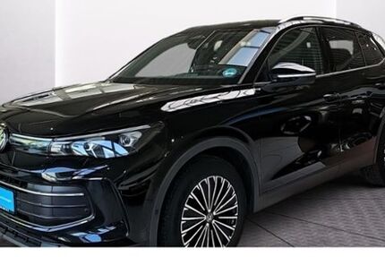 VW Tiguan 25.229 km 36.889 &euro; Neubrandenburg 17034