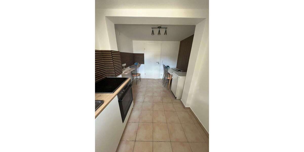 Etagenwohnung Augsburg Oberhausen - 3 Zimmer, 73 m&sup2;, 1.000&euro; | Angebot:27338765