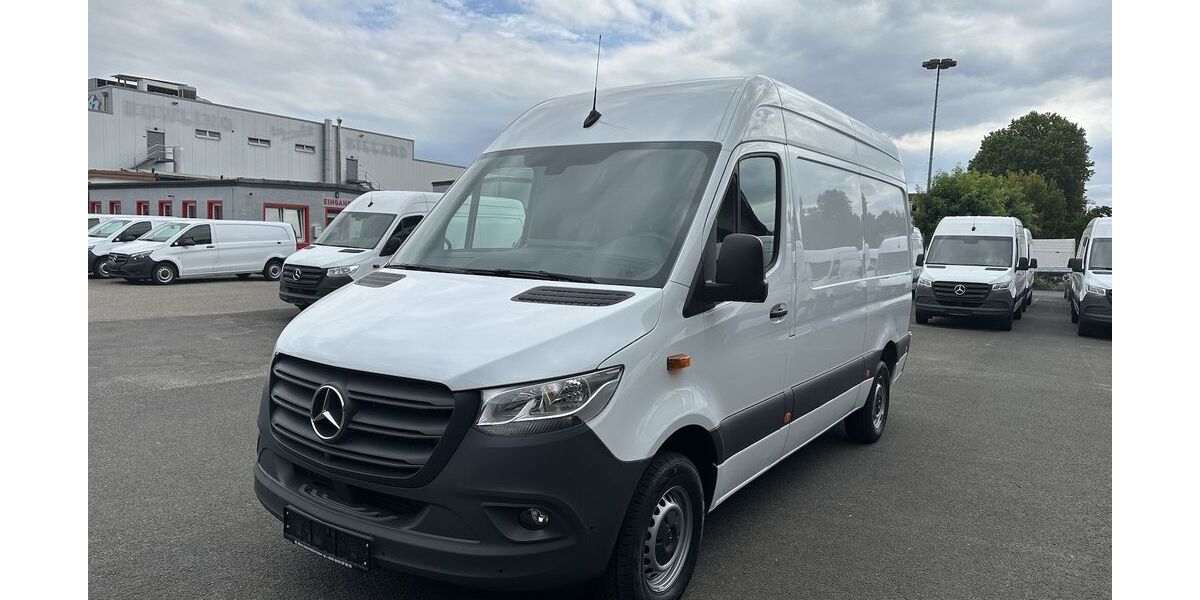 Mercedes-Benz Sprinter 26.240 km 34.391 € Mainz 55122