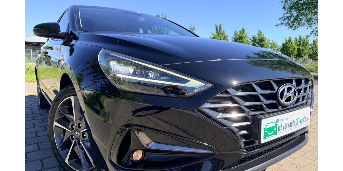 Hyundai i30 49.124 km 15.390 &euro; Haßloch 67454