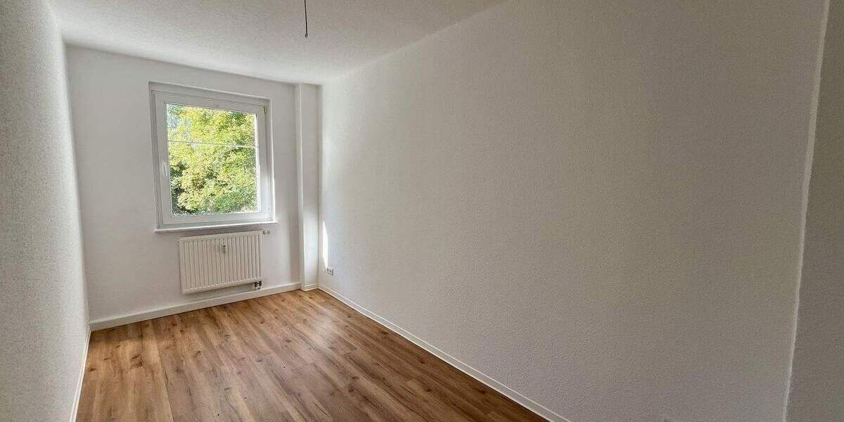 Zimmer Zwickau Eckersbach - 3 Zimmer, 60 m&sup2;, 239&euro; | Angebot:25778601