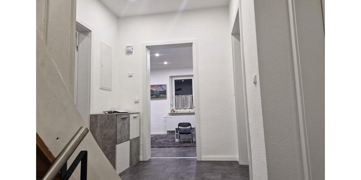 Etagenwohnung Siegen Eiserfeld - 4 Zimmer, 88 m&sup2;, 800&euro; | Angebot:25320195