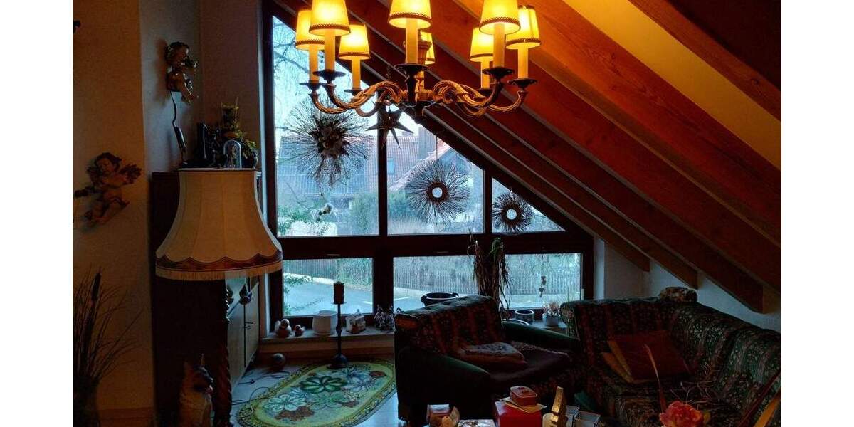 Einfamilienhaus Cadolzburg - 7 Zimmer, 163 m&sup2;, 599.000&euro; | Angebot:25316181