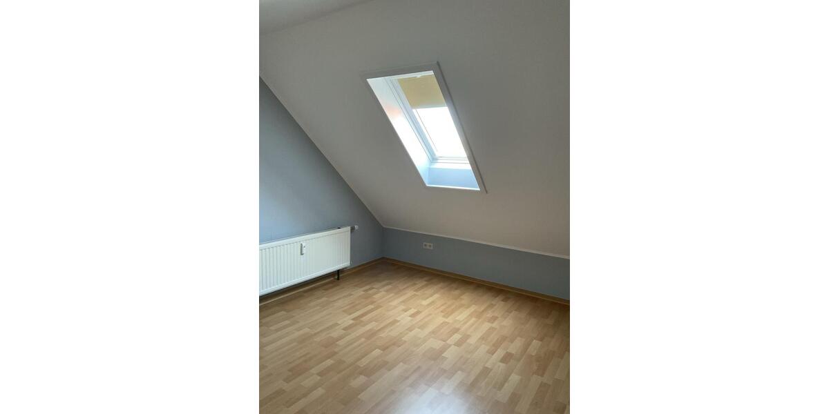 Dachgeschoßwohnung Gleichen - 3 Zimmer, 68 m&sup2;, 570&euro; | Angebot:26368176