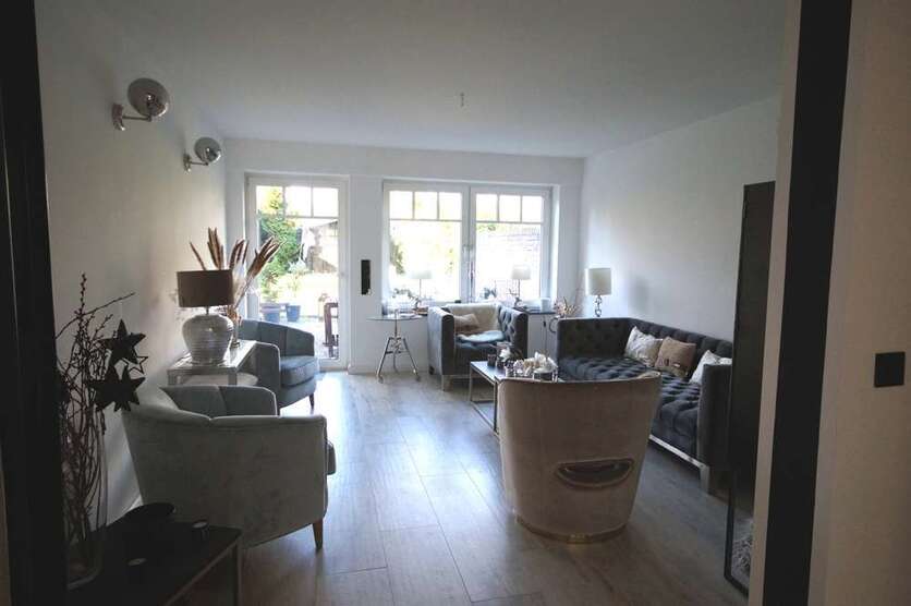 Haus zum Kaufen in Meerbusch 679.000 € 130 m²