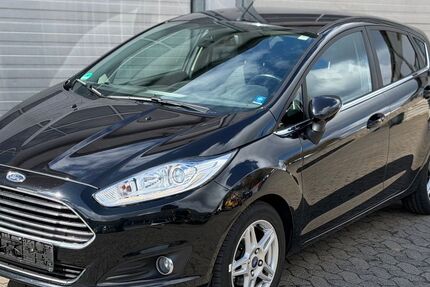 Ford Fiesta 90.700 km 7.900 &euro; Fulda 36100