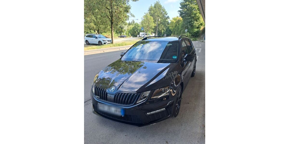 Skoda Octavia 51.000 km 25.200 &euro; Konstanz 78462
