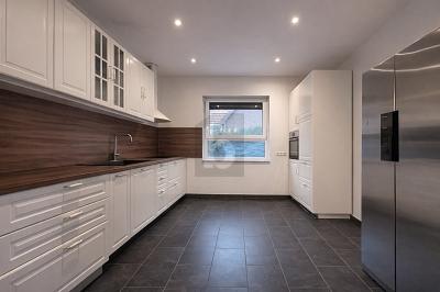 VIEL PLATZT ZUM WOHLFÜHLEN MIT GROßEM GARTEN - Zweifamilienhaus Achim | Angebot:25842804