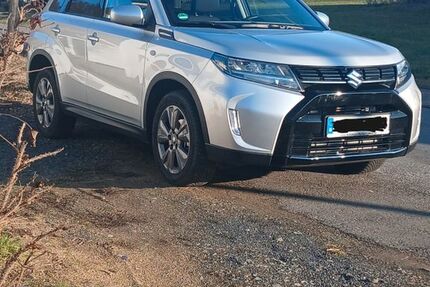 Suzuki Vitara 6.000 km 18.900 &euro; Windeck 51570
