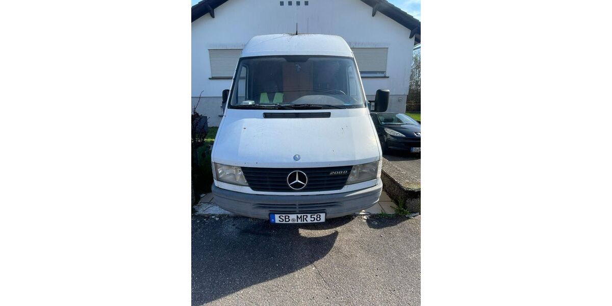 Mercedes-Benz Sprinter 285.000 km 4.999 &euro; berlin 13089