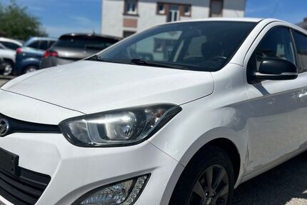 Hyundai i20 166.500 km 3.900 &euro; Saarlouis 66740