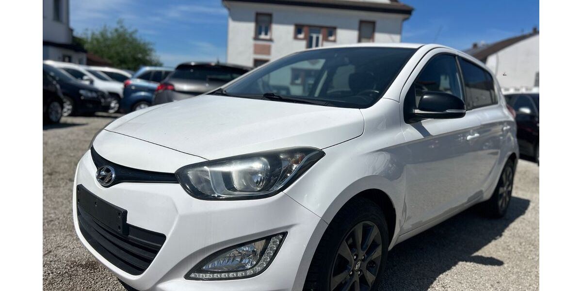 Hyundai i20 166.500 km 3.900 &euro; Saarlouis 66740