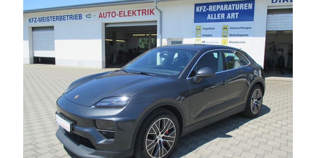 Porsche Macan 19.000 km 79.900 &euro; Pfullendorf-Gaisweiler 88630