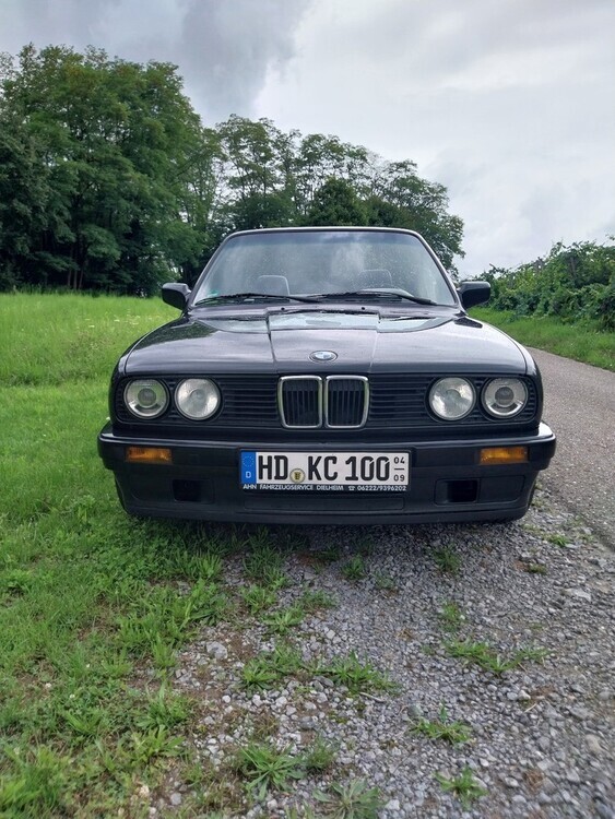 BMW E30