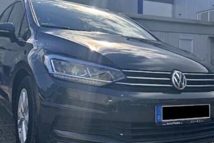 VW Touran 108.699 km 18.200 &euro; Bergisch Gladbach 51467