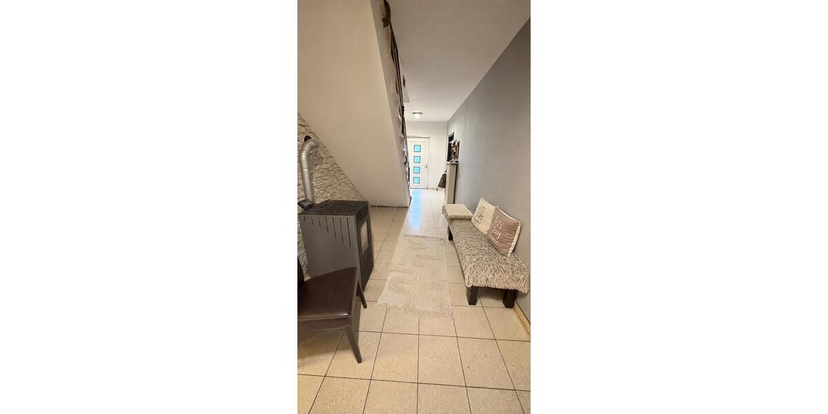 Einfamilienhaus Kirn - 6 Zimmer, 180 m&sup2;, 225.000&euro; | Angebot:26739793