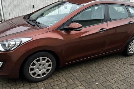 Hyundai i30 239.890 km 2.200 &euro; Osnabrück 49084