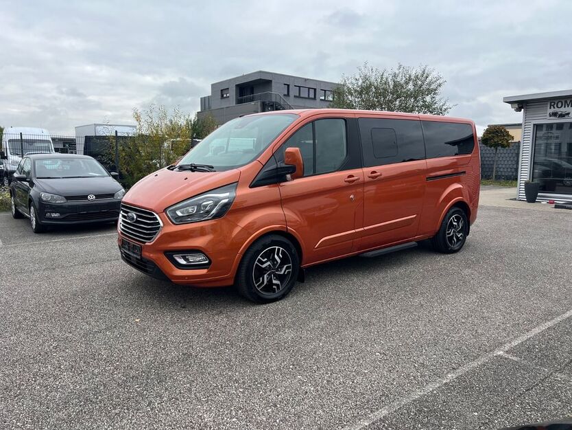Ford Tourneo Custom 135.000 km 28.990 € Fürth 90763