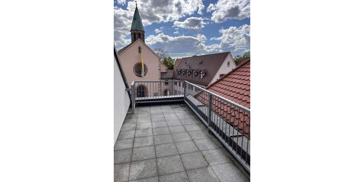 Etagenwohnung Feucht - 4 Zimmer, 117 m&sup2;, 410.000&euro; | Angebot:26293016
