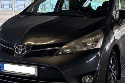 Toyota Verso 200.000 km 7.500 &euro; Bielefeld, Stadt 33607