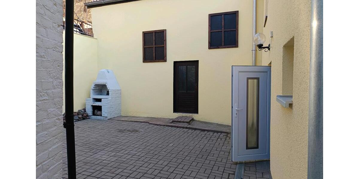 Einfamilienhaus Burg Stargard - 9 Zimmer, 120 m&sup2;, 1.200&euro; | Angebot:26255582