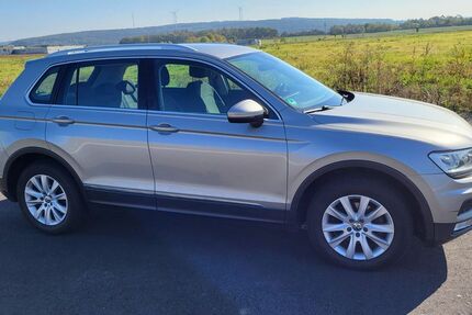 VW Tiguan 219.000 km 12.900 &euro; Kassel 34132