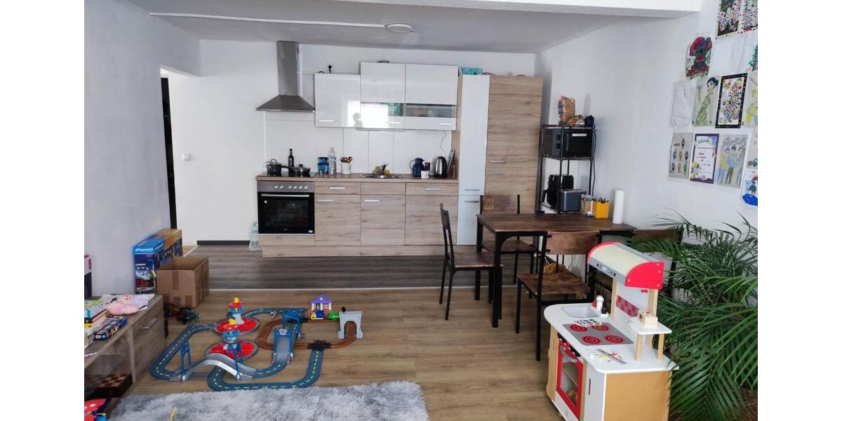 Etagenwohnung Burgkirchen an der Alz - 2.5 Zimmer, 70 m&sup2;, 700&euro; | Angebot:25271588