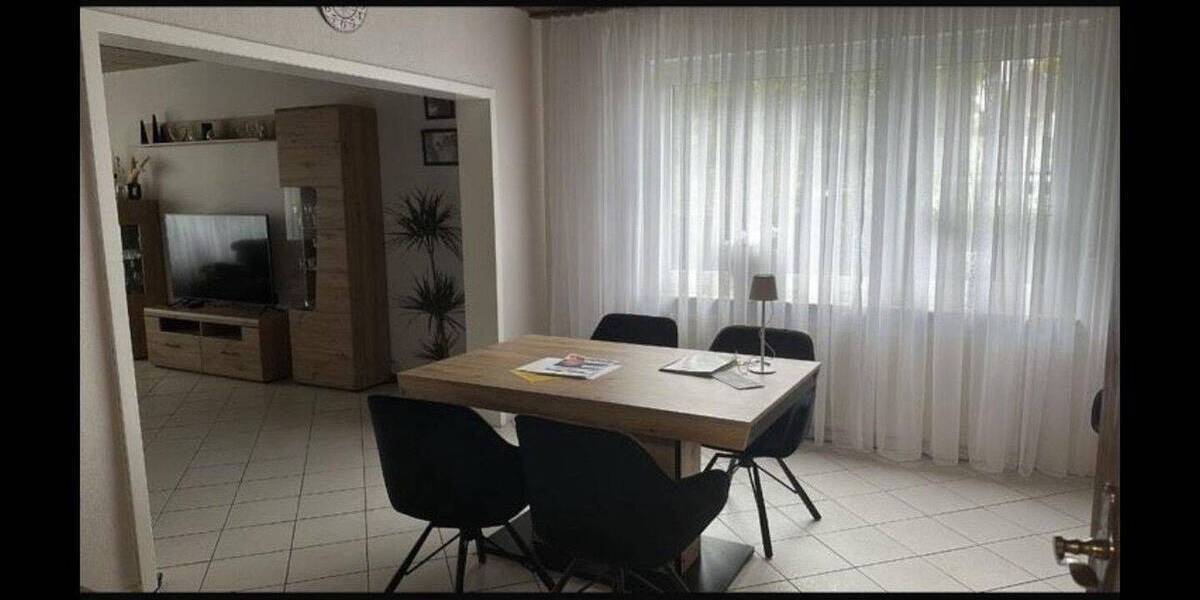 Einfamilienhaus Lorup - 8 Zimmer, 220 m&sup2;, 365.000&euro; | Angebot:26886721