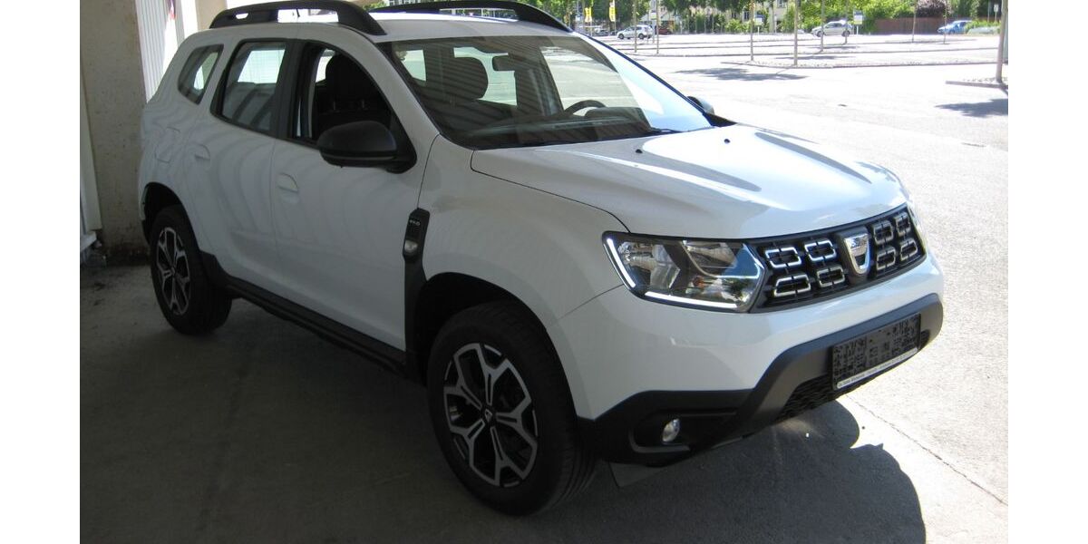 Dacia Duster 15.450 km 19.890 &euro; Chemnitz 09125