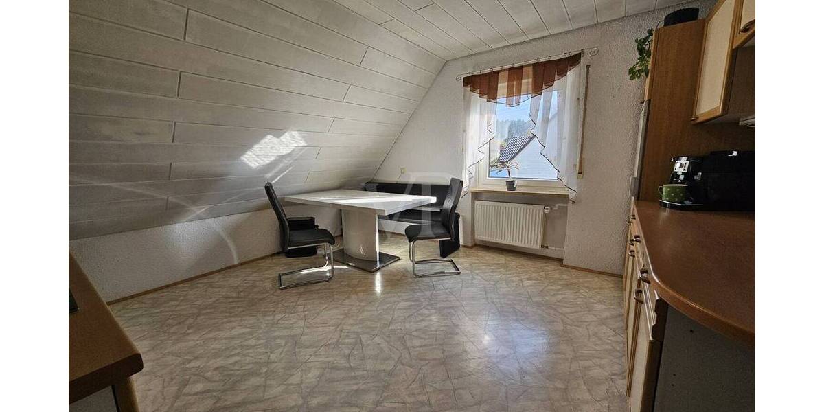 Mehrfamilienhaus, Wohnhaus Lehrberg Gräfenbuch - 7 Zimmer, 188 m&sup2;, 359.000&euro; | Angebot:25679034