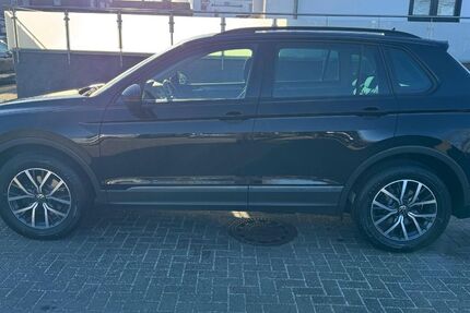 VW Tiguan 237.039 km 17.999 &euro; Salzgitter-Lebenstedt 38226