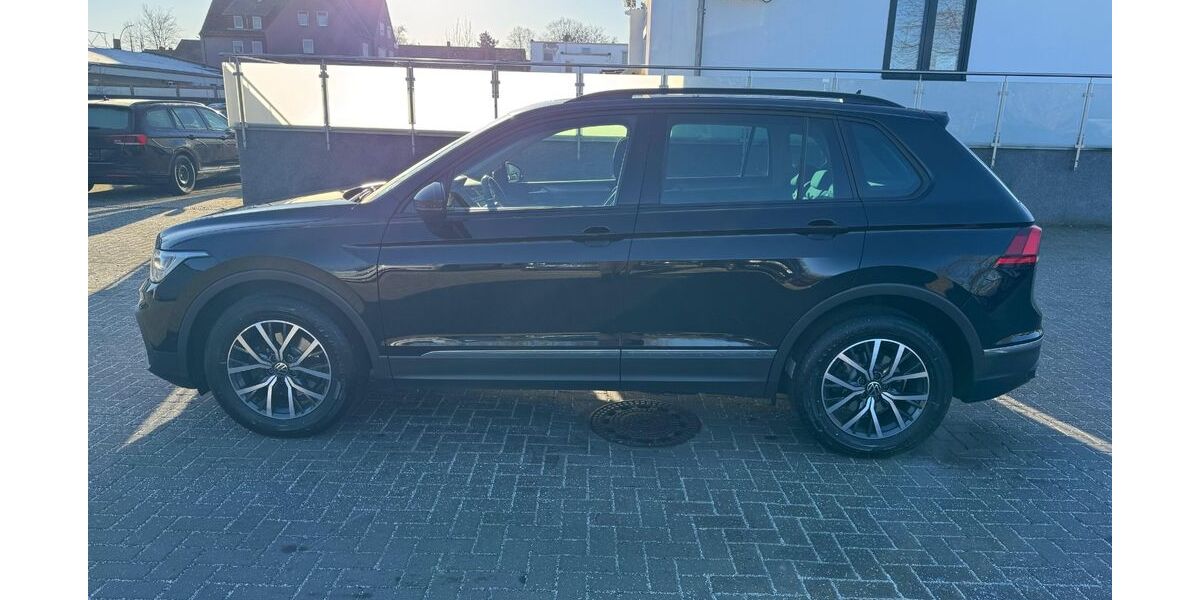 VW Tiguan 237.039 km 17.999 &euro; Salzgitter-Lebenstedt 38226