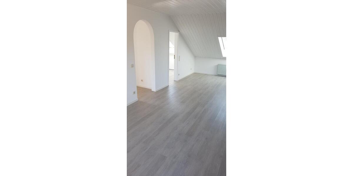 Dachgeschoßwohnung Dannstadt-Schauernheim Schauernheim - 3 Zimmer, 105 m&sup2;, 1.340&euro; | Angebot:25905481