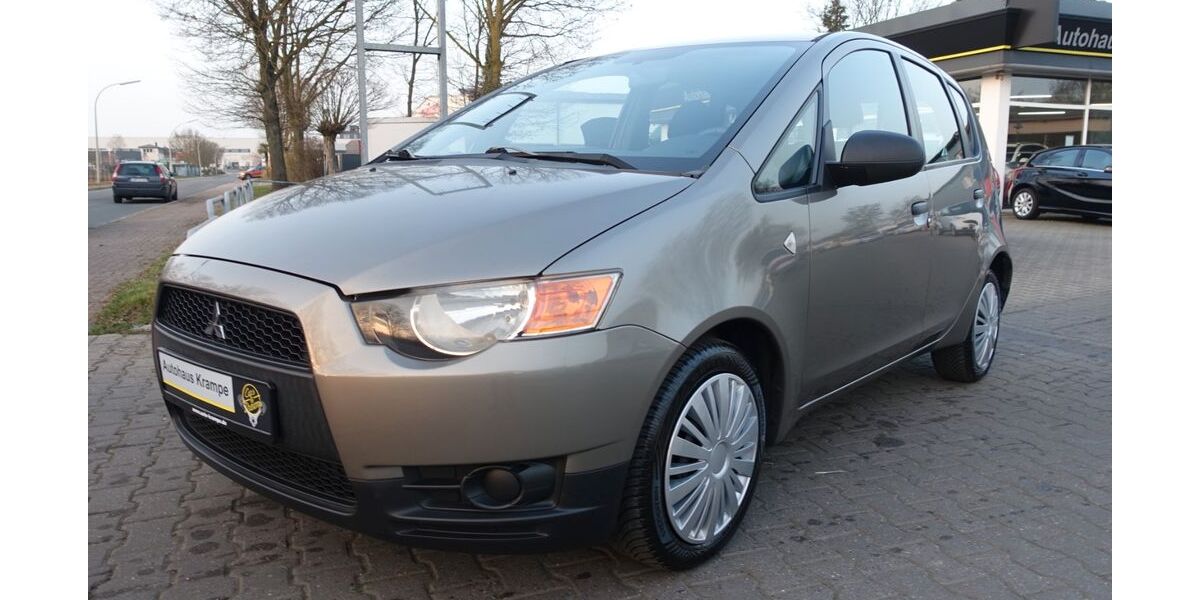 Mitsubishi Colt 150.000 km 2.480 &euro; Selm 59379