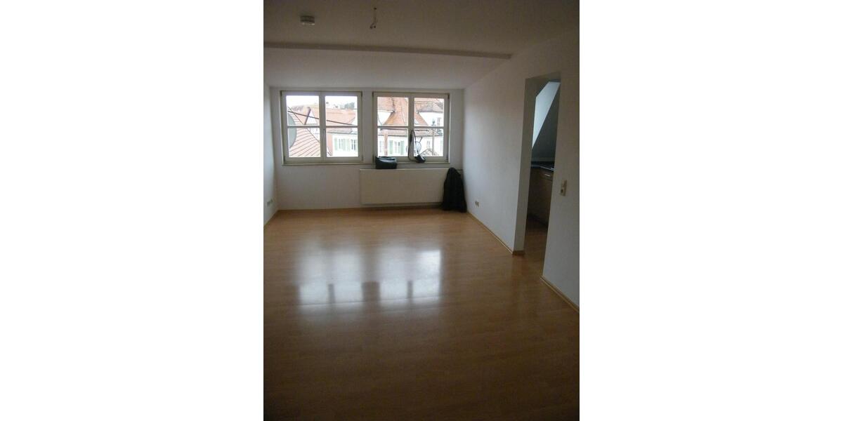 Etagenwohnung Nördlingen - 2 Zimmer, 65 m&sup2;, 330&euro; | Angebot:26317532