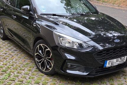 Ford Focus 193.500 km 8.950 &euro; Fürth 90768