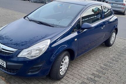 Opel Corsa 156.907 km 1.999 &euro; Kassel 34119