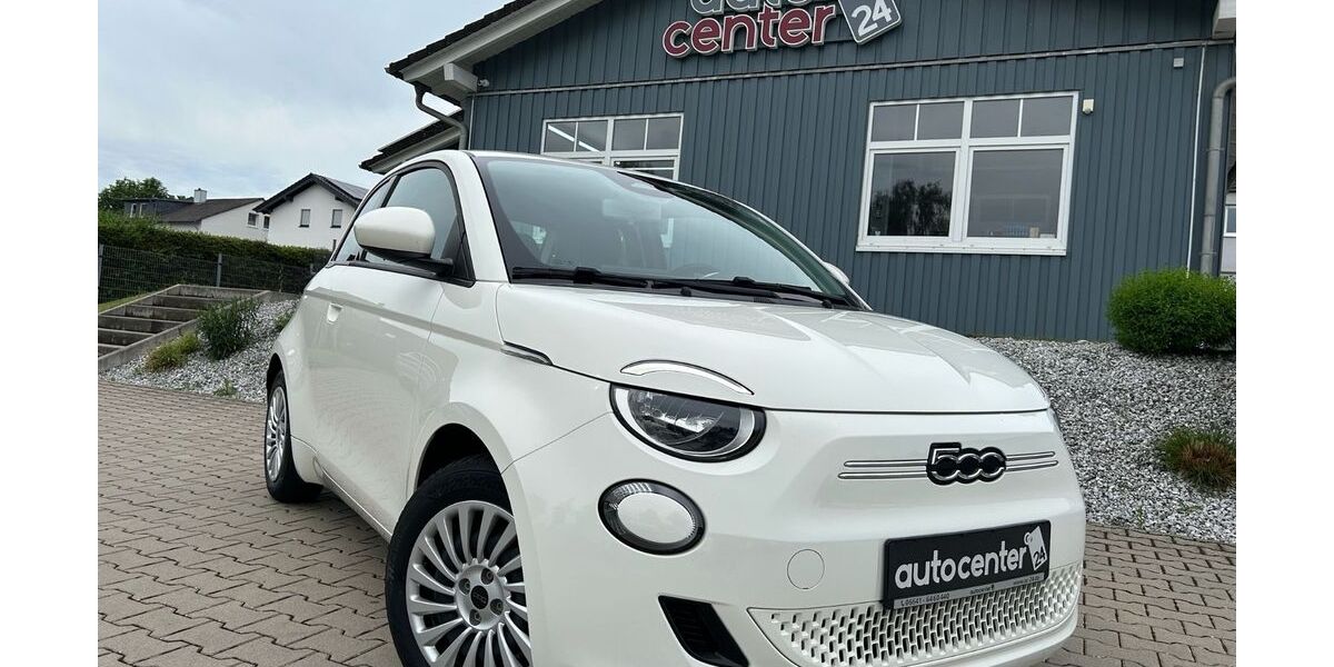 Fiat 500e 13.292 km 16.660 &euro; Wartenberg-Angersbach 36367