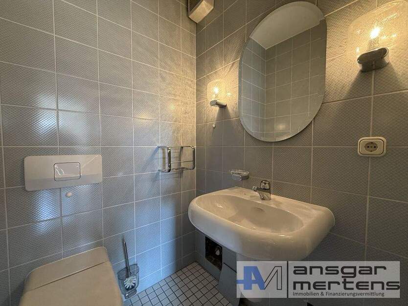 Toller Grundriss verteilt auf drei Zimmer & Balkon (M)EINE 90 m² Etagenwohnung in MG-Giesenkirchen 3 zimmer