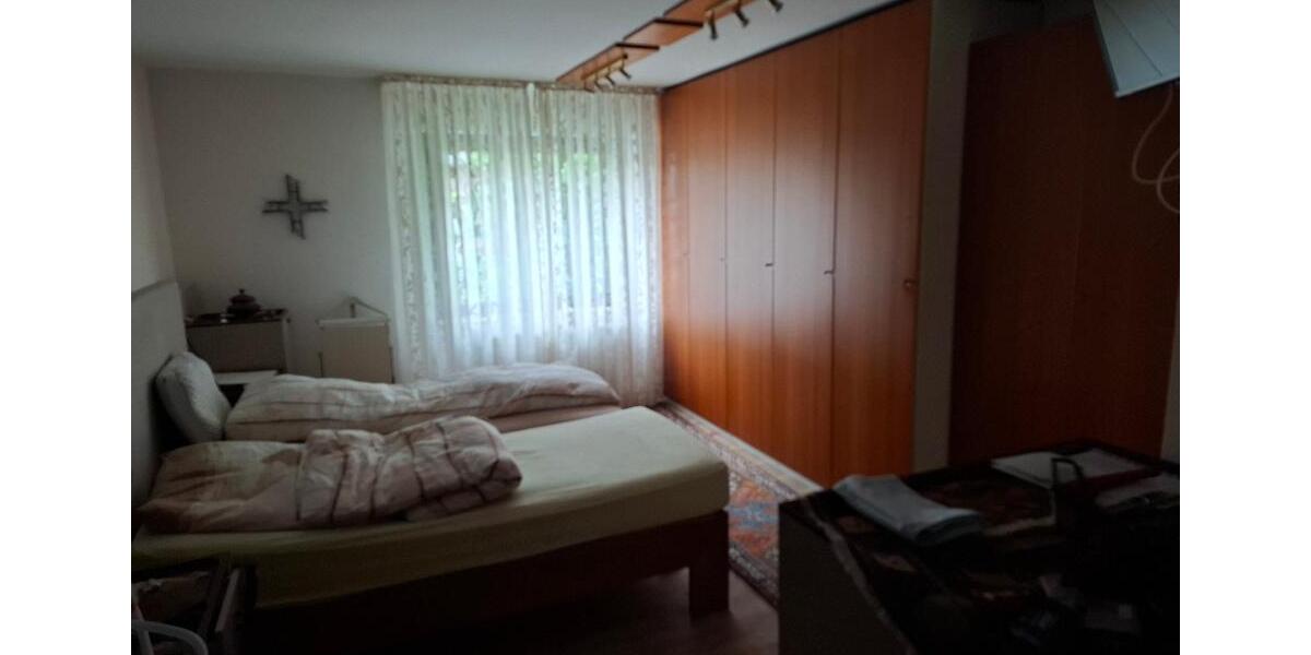 Reihenhaus mit kl. Garten zu vermieten 5 zimmer