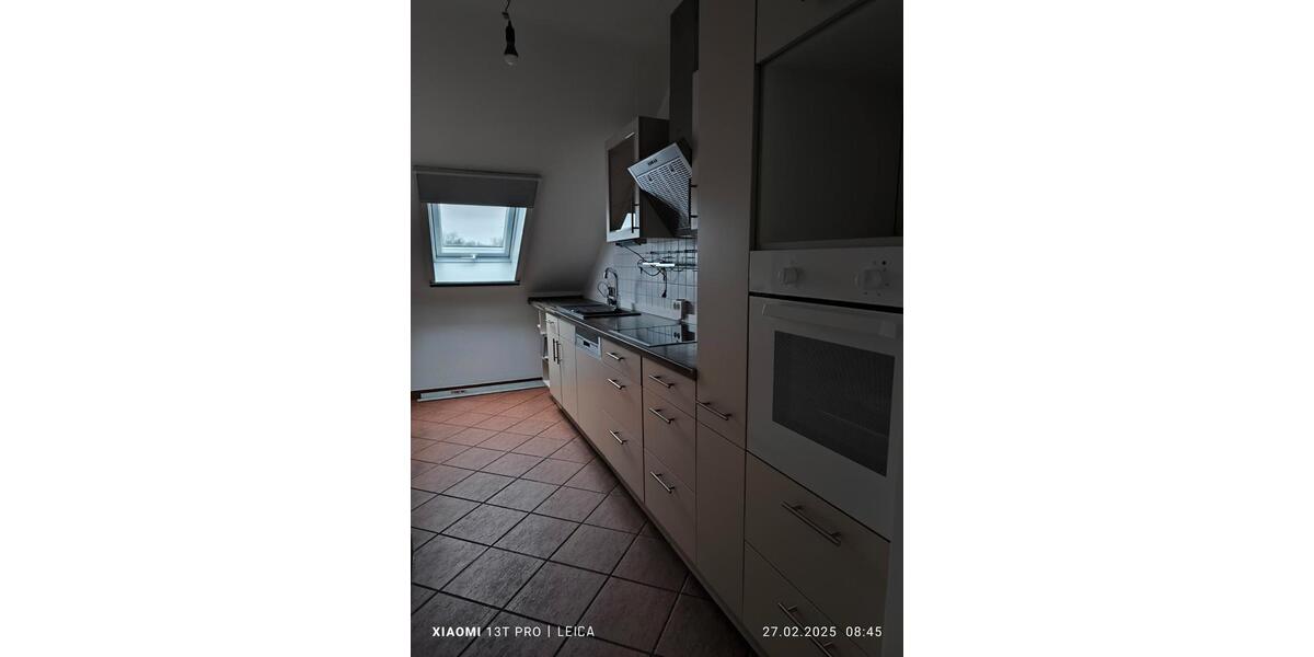 Dachgeschoßwohnung Schwalmstadt - 4 Zimmer, 95 m&sup2;, 880&euro; | Angebot:26339678