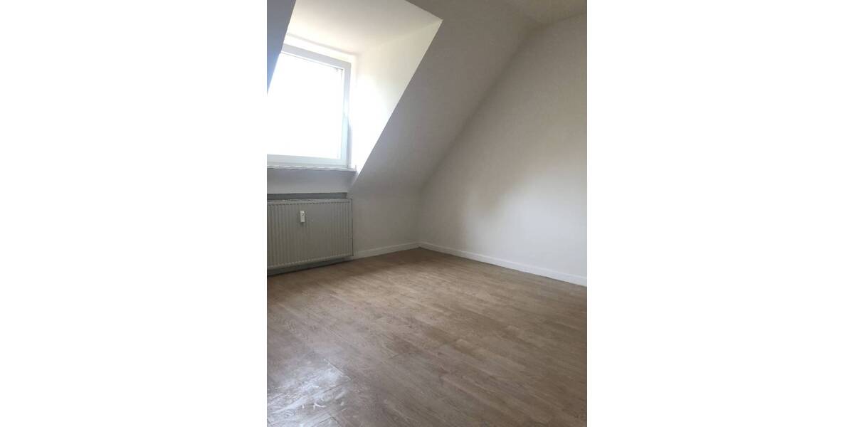 Etagenwohnung Duisburg Marxloh - 3 Zimmer, 55 m&sup2;, 385&euro; | Angebot:26796758