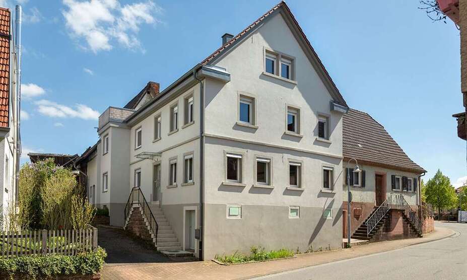 Haus zum Kaufen in Neunkirchen 268.000 € 207 m²